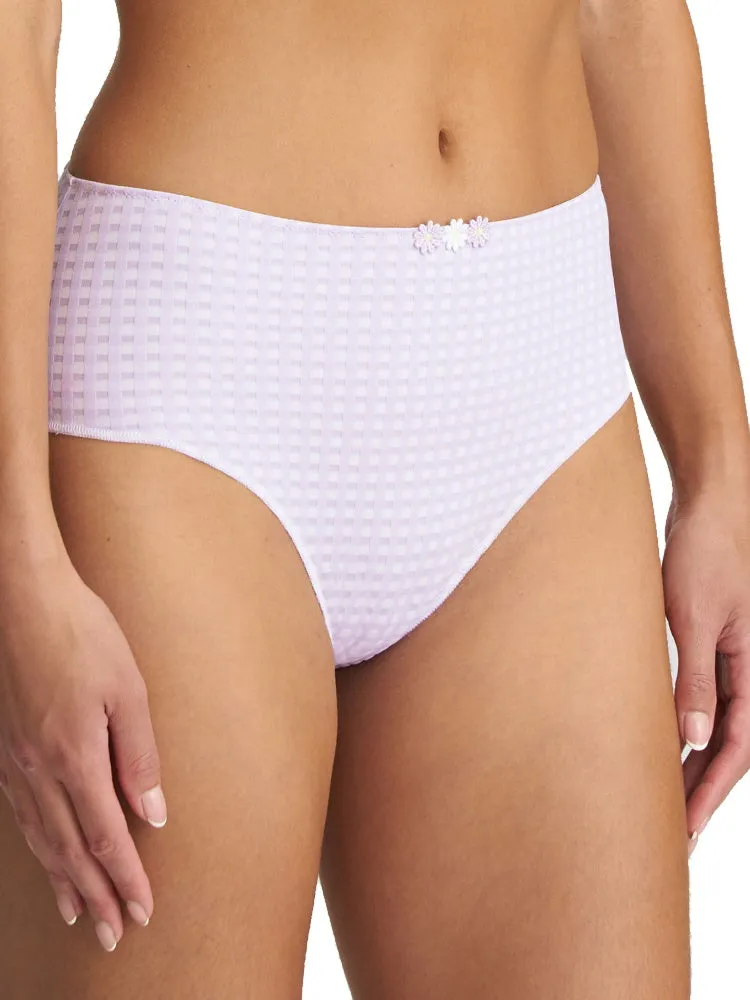 Avero Full Brief